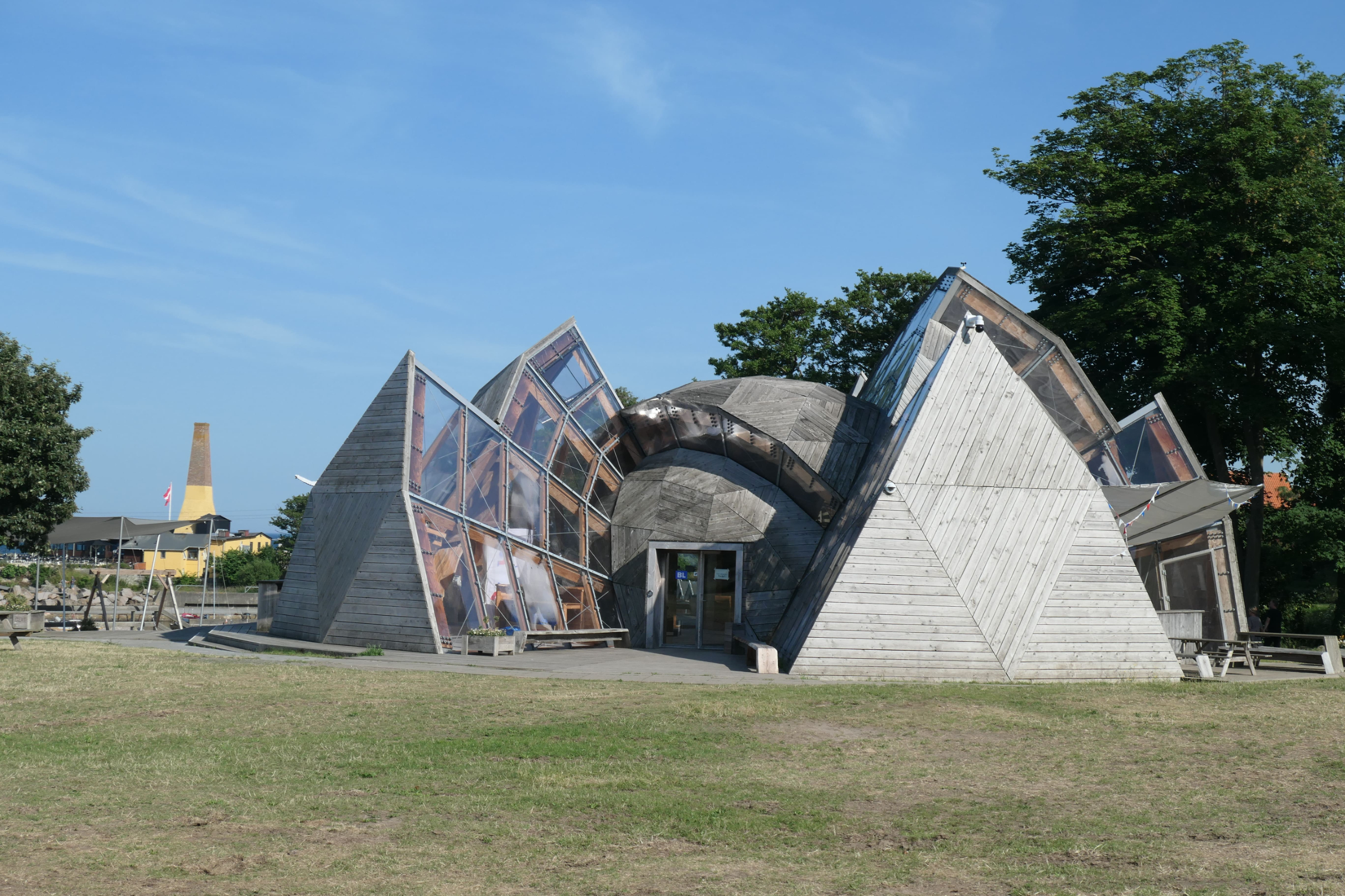 P1009548